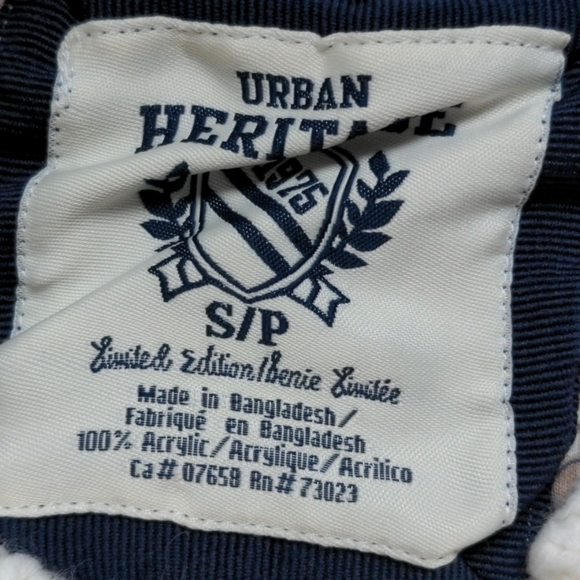 Urban heritage acrylic sweater - Picture 2 of 3